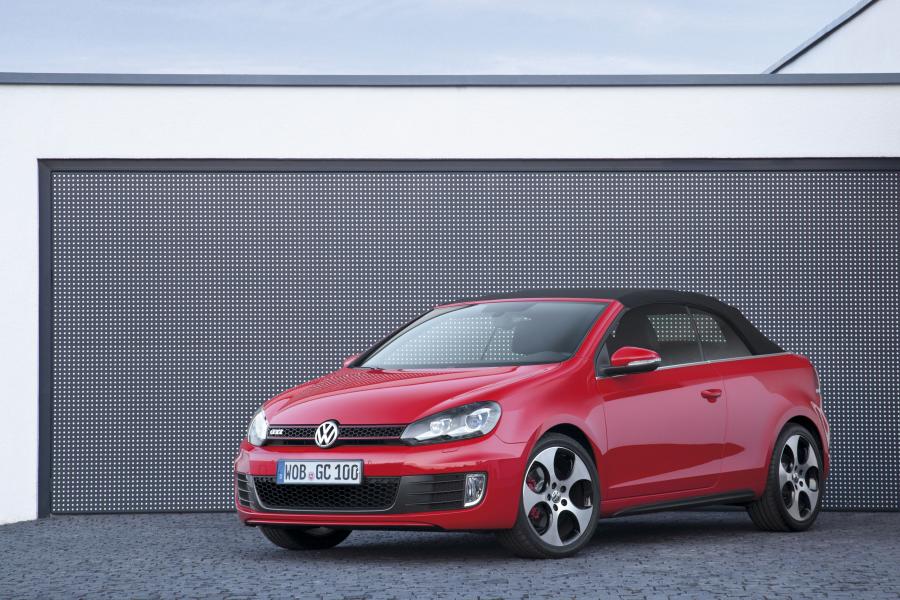  Volkswagen Golf GTi Cabrio 2012 года  (фото 28 из 61)